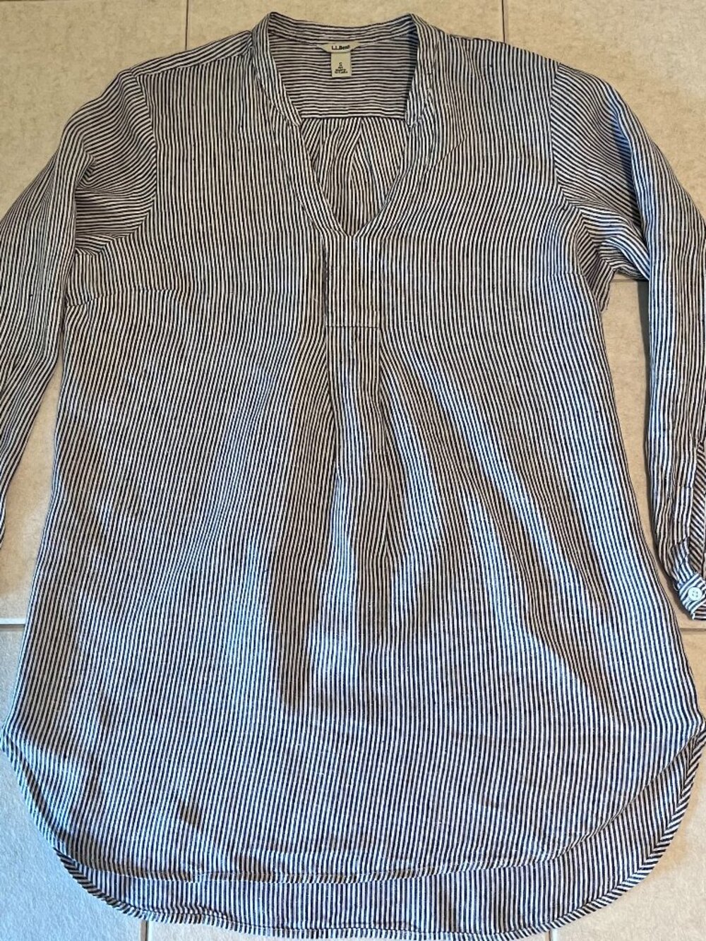 L.L. Bean 100% Linen Blue Striped Tunic Shirt Top V-Neck - Size Small